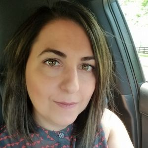 Meet your Posher, Deanna